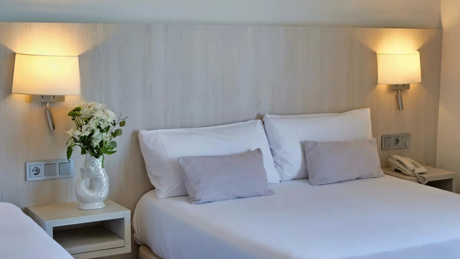 ***  Hotel Marina Roses Spain