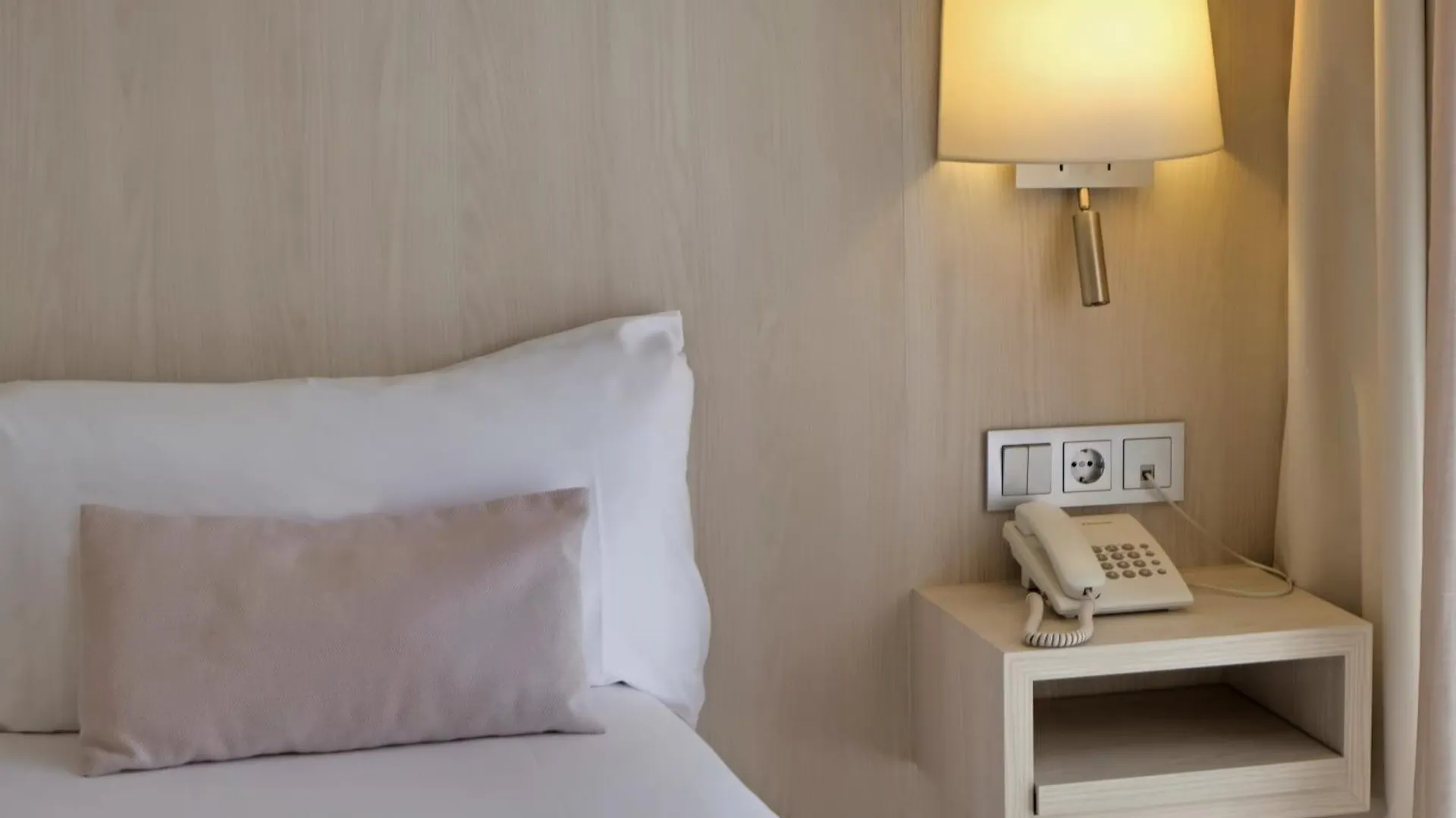 Hotel Marina Roses