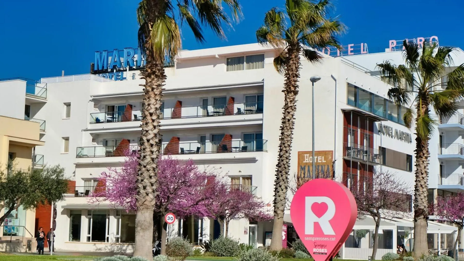 Hotel Marina Roses