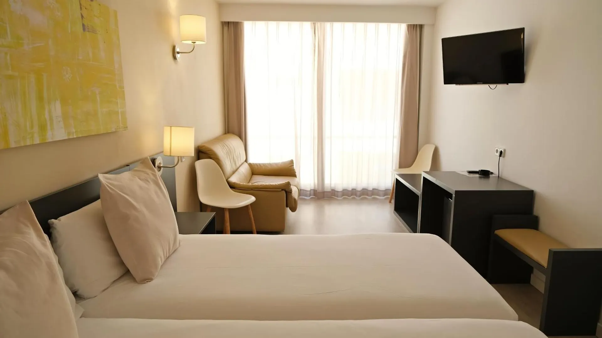 ***  Hotel Marina Roses Spain